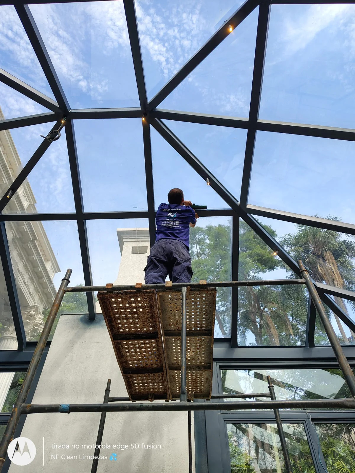 empresa especializada em limpeza de vidros