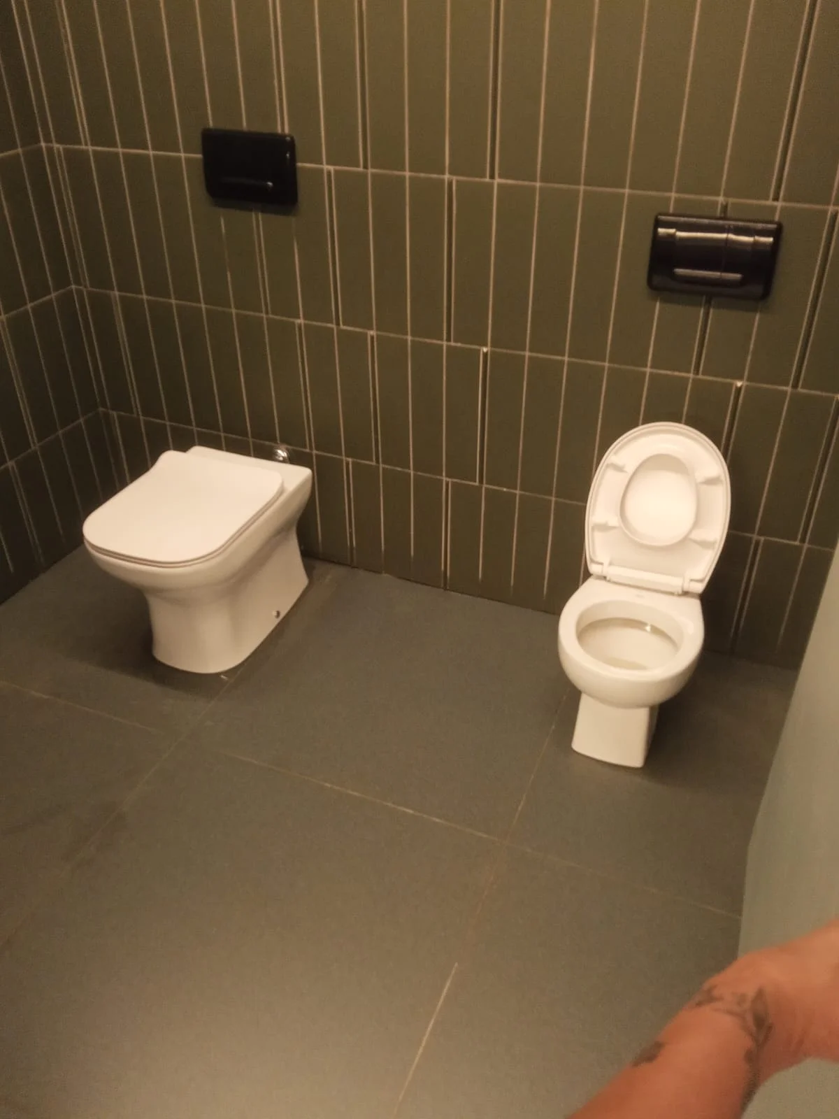 limpeza de ambientes em construção