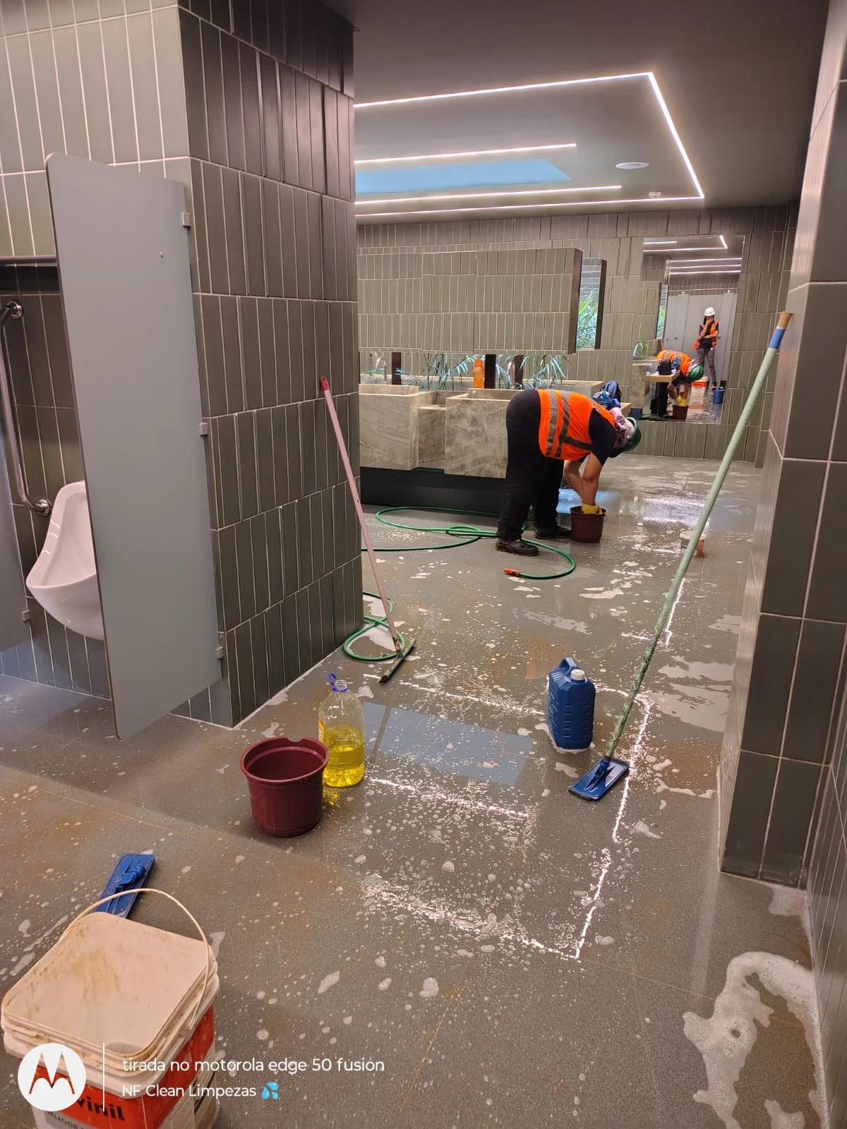 limpeza de resíduos de obra